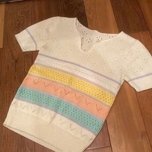 Small Vintage Hand-knit Shortsleeved Blouse